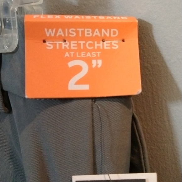 Van Heusen Flex 3 Flat Front Straight Leg Smoked Pearl - Slim Fit  size 30x32 - Picture 10 of 15